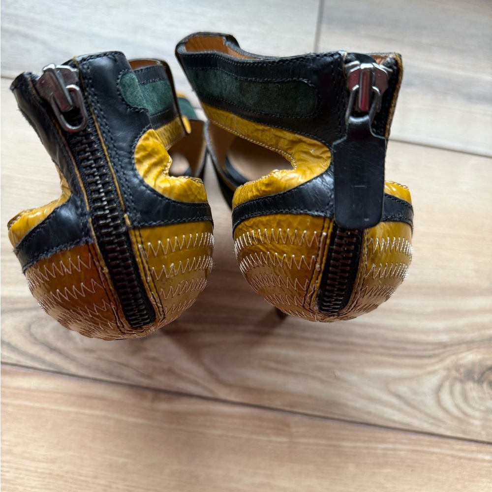 L.A.M.B. Noel Heels - Picture 8 of 11